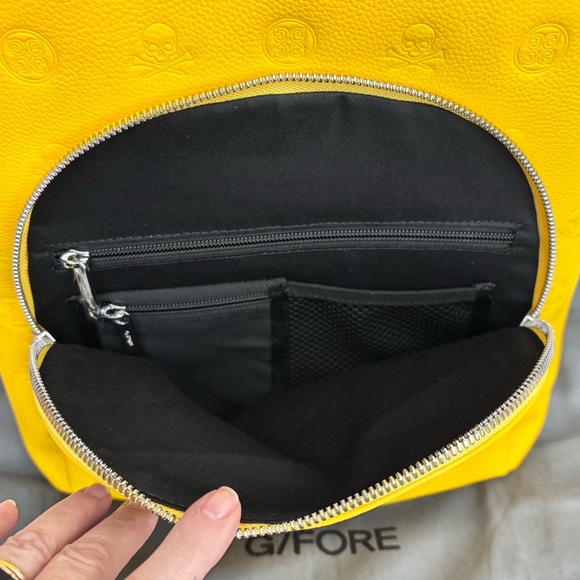 G/FORE Cyber Embossed Full Grain Genuine Leather Skull & Tees Unisex Backpack - Picture 12 of 16